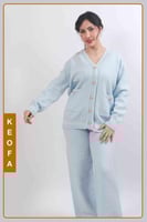 طقم نسائي انيق بخامة ممتازة