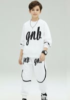 طقم مكون من قطعتين ( اولاد ) قصة كوري