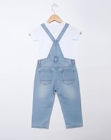 شيال جينز مع تيشيرت ابيض وشنطة باندا للأطفال