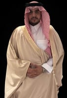 للون البيج