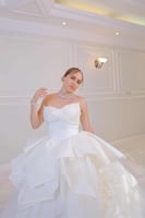 فستان زفاف ملكي