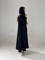 كتان رسمي اسود مع تل