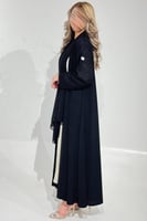 ملكي مع اكمام شاكيرا