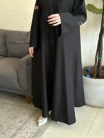 عباه نص كلوش طقطق قماش كريب الاناقه