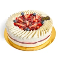كيكه تروبيكال الفراولة (بالطلب المسبق 24 ساعه)