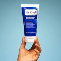 غسول رغوي لحب الشباب بنزويل بيروكسيد 10% من بانوكس...