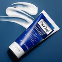 غسول رغوي لحب الشباب بنزويل بيروكسيد 10% من بانوكس...