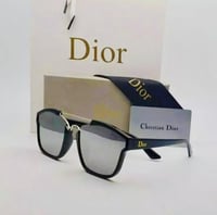 نظارة ديور فضي كامل