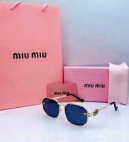 نظارة ماركة miu miu