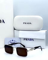 نظارة ماركة برادا بني