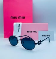 نظارة ماركة miu miu