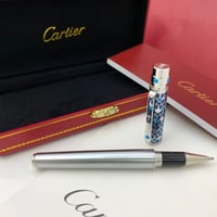 قلم ماركة سانتوس دي كارتييه غطاء