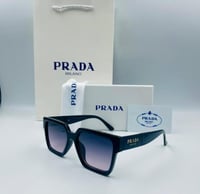 نظارة ماركة برادا بتصميم برادا