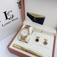 طقم رجالي تصميم لويس ستون