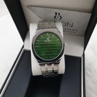 ساعة ماركة بينون تصميم قوتشي