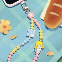 تعليقة جوال او شنطة - ميدالية مفاتيح سلسلة يدًا بي...