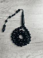 مسبحة بكلايت ازرق اسود