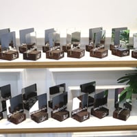 استاند المرايا بالاسماء