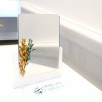 مرايا مع تنسيق ورود طبيعي مجفف (10 حبات)