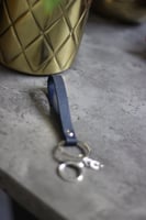 ميدالية جلد