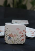 مرآه مع كتابة الاسماء وتصميم خاص بك