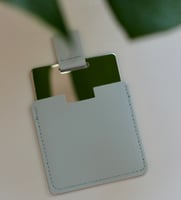 مرآه جلد مع امكانية كتابة الاسم