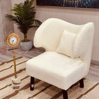كرسي منفرد قماش فرو ابيض بتصميم انيق و مريح