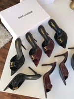 كعب سان لوران