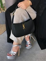 طقم اف سان لوران