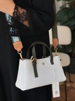 ابيض