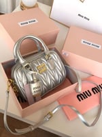 ميو ميو ميني