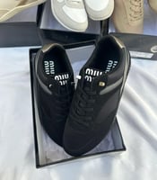 شوزات ميو ميو