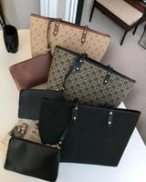 توري بورش مع محفظة داخليه