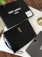 اسود