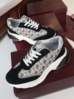 شوز توري بورش