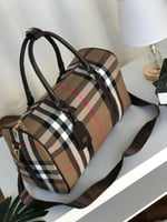 فندي شنط سفر