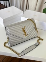 اف سان لوران