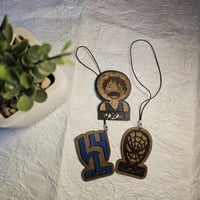 ميدالية و تعليقات حسب الطلب