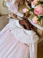 فستان 0-3 الى 1 سنه مع القبعه الفرنسيه