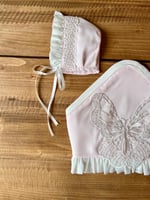 لفة وقبعة فرنسية بناتي