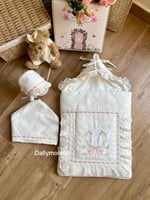 مدس مع لفة وقبعة