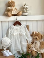 افرول اوف وايت مع القبعه الفرنسيه 0-3