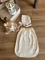 شرنقة محايد مع القبعة