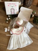 فستان مع القبعة بدون الشراب 0-3 شهور الى 1سنة