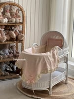 سرير خيرزان - بناتي