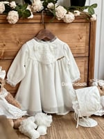 فستان 0-3 الى 6-9 مع القبعه الفرنسيه /من 9-12 الى...