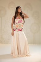 بدله بنطلون و توب وقميص