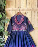 فستان من 7_11 سنة