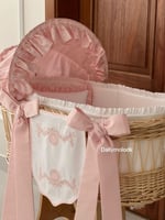 سرير خشب خيرزان -بناتي