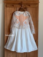 فستان من 10 سنوات الى 14 سنة